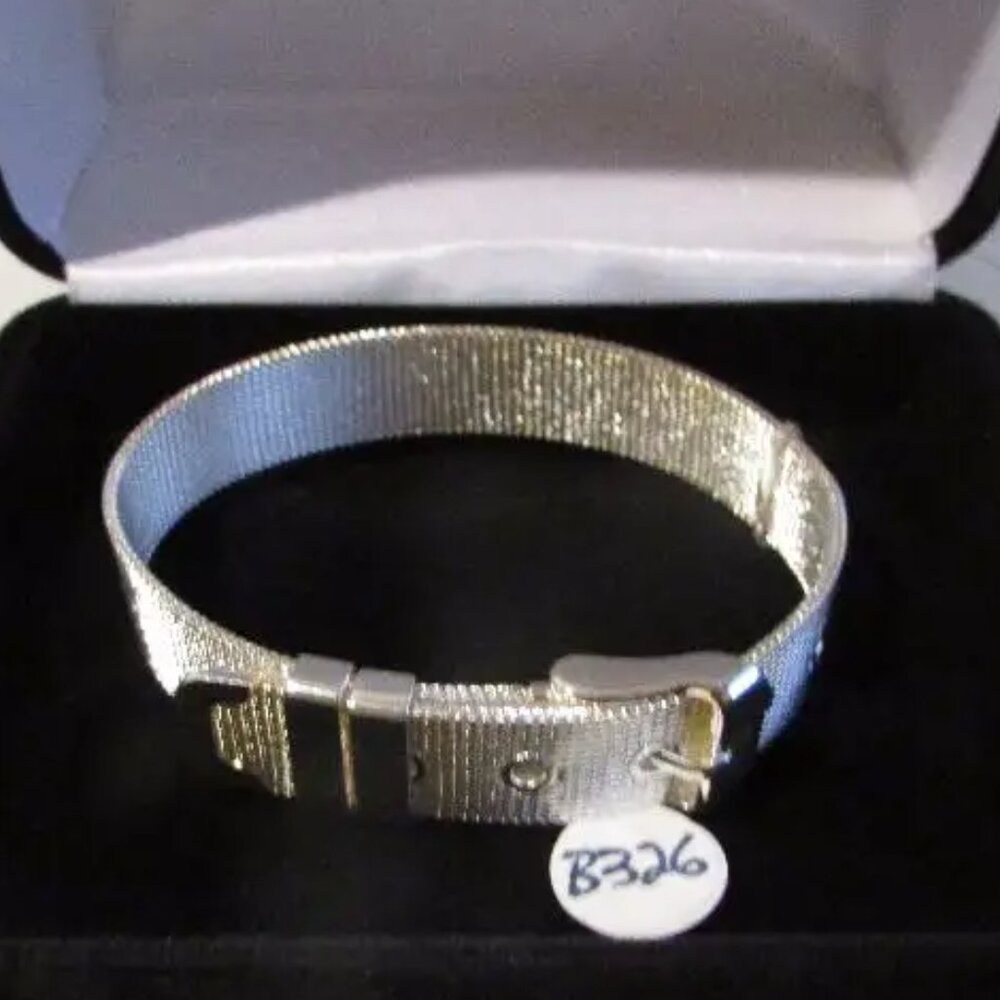 Silver Braided Mesh Belt Like Bracelet – NEW